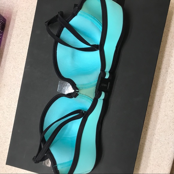 TRIANGL bikini top - Picture 2 of 3